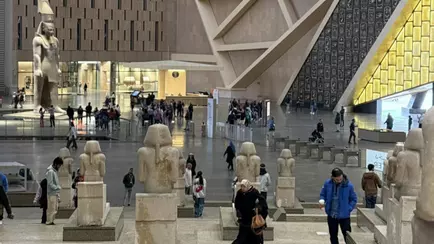 В Египте открылся самый большой музей в мире. Его строили 20 лет и потратили 1,2 млрд долларов