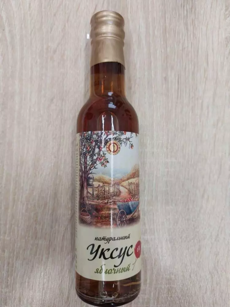 Белорусский Госстандарт проверил российские продукты. За что запретил сладости, уксус, томатную пасту и даже кисломолочный напиток?