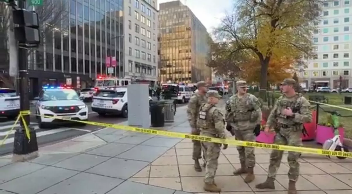 Стрельба в Вашингтоне. Трамп потребовал проверить всех иммигрантов из одной страны