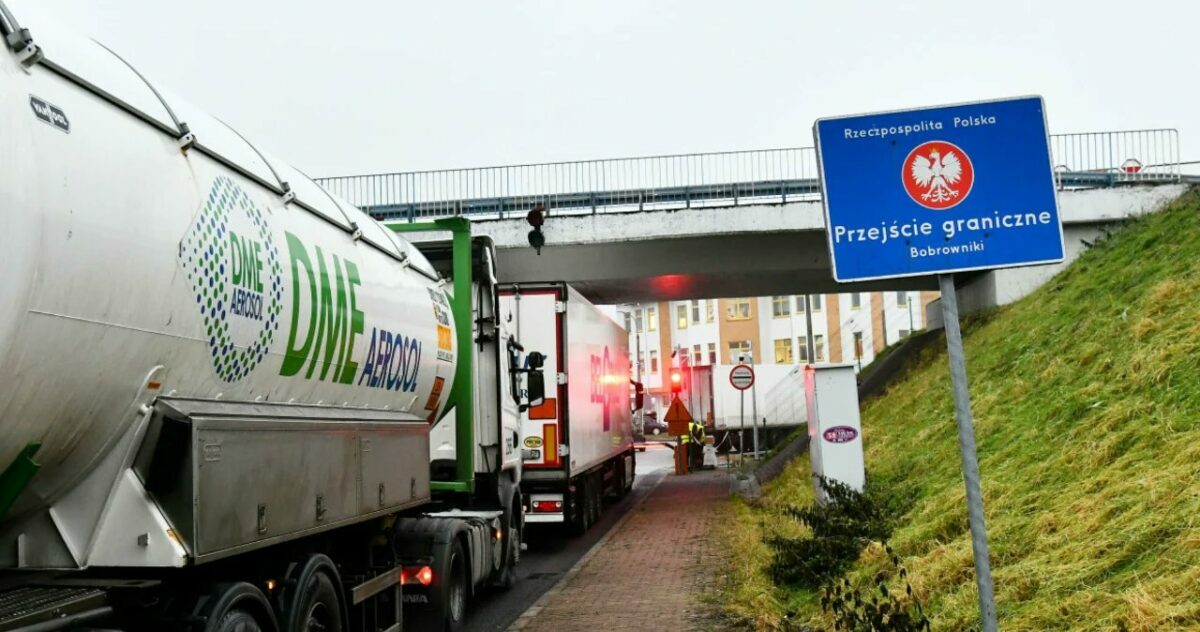 Беларусь подтвердила синхронное открытие двух КПП с Польшей и назвала точное время