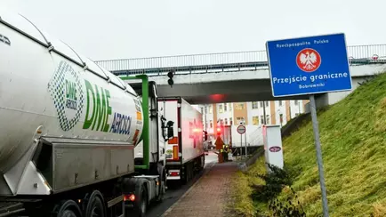 Беларусь подтвердила синхронное открытие двух КПП с Польшей и назвала точное время
