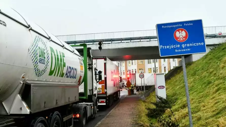 Беларусь подтвердила синхронное открытие двух КПП с Польшей и назвала точное время