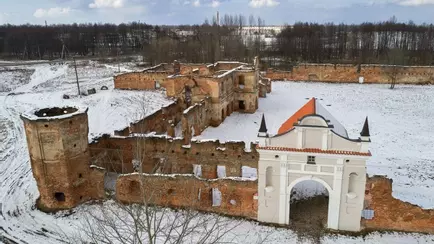 Белорусам предложили проспонсировать реконструкцию монастыря картезианцев в Березе. Что кроме ресторана планируют?