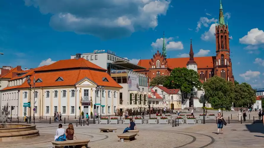 Польша решила устроить сеть убежищ в крупнейшем городе на границе с Беларусью