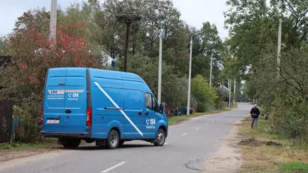 Замена автолавкам? Белкоопсоюзу предложили доставлять продукты на село Белпочтой