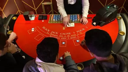 Белорусская налоговая потребовала 1 млн рублей с игорного клуба за чаевые