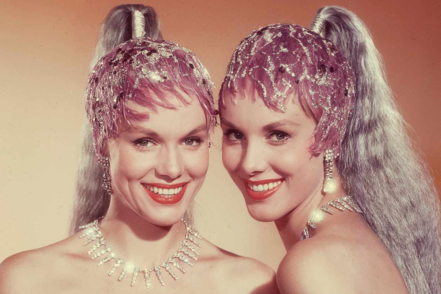 Последний совместный выбор. Звёздные близняшки Кесслер ушли из жизни с помощью эвтаназии