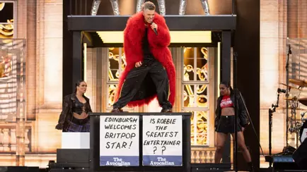 У Робби Уильямса обнаружили синдром Туррета, цингу и потерю зрения. Что происходит?