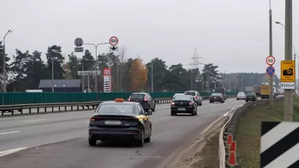 На половине МКАД в Минске запретили ездить одному виду транспорта