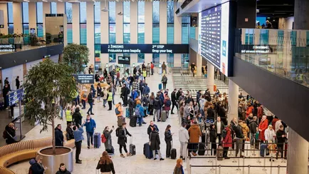 Вильнюсский аэропорт снова остановился. Но не из-за контрабандных шаров