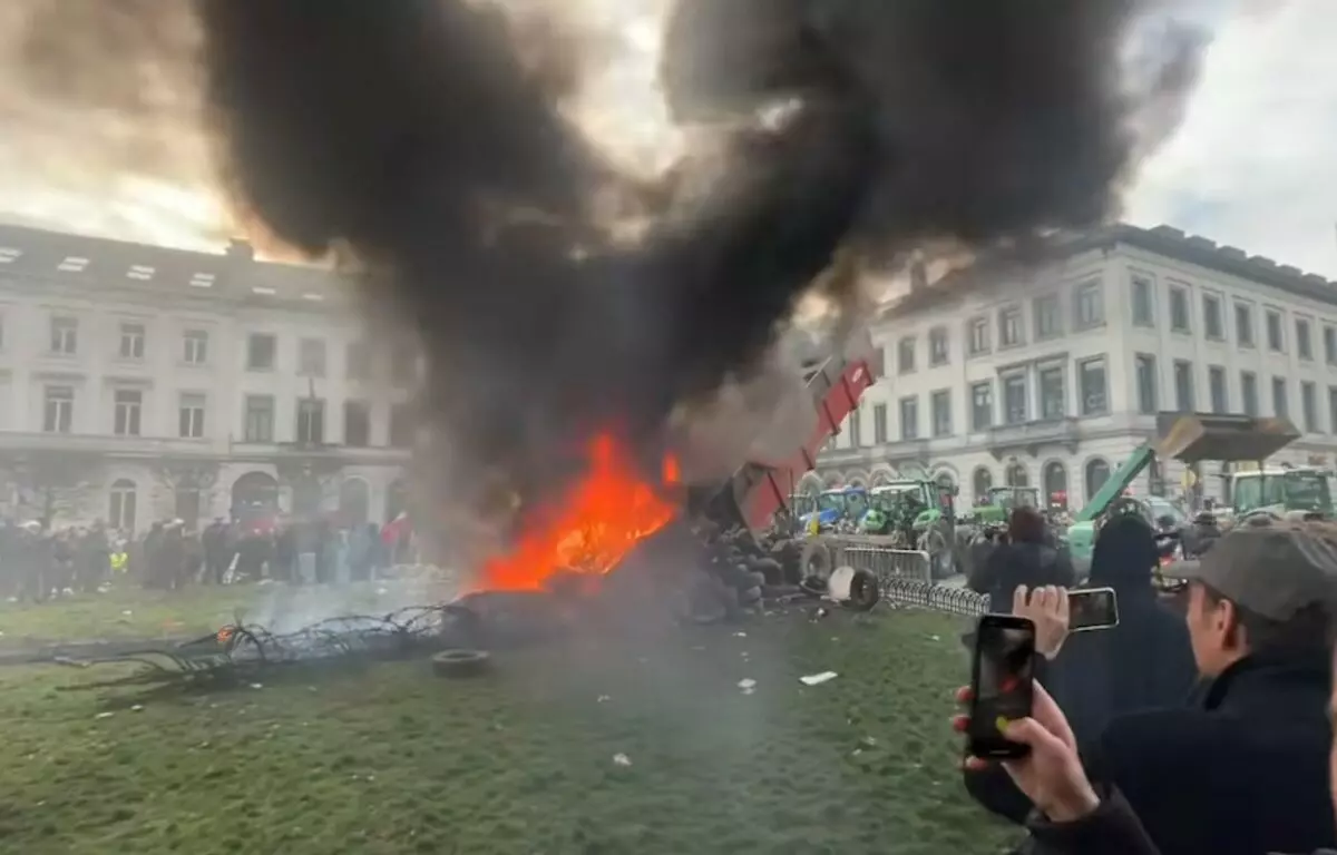 Фермеры забросали картошкой полицию во время протестов на фоне саммита ЕС