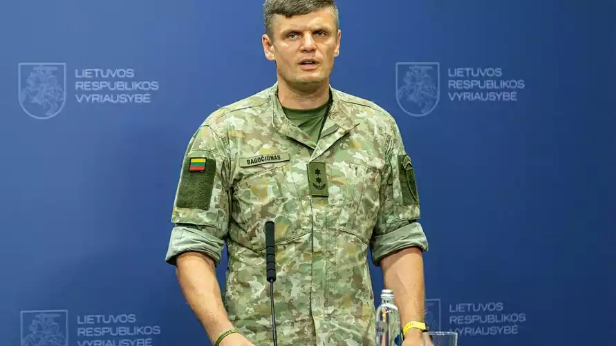 Литовская армия объяснила почему не сбивает воздушные шары с контрабандой из Беларуси