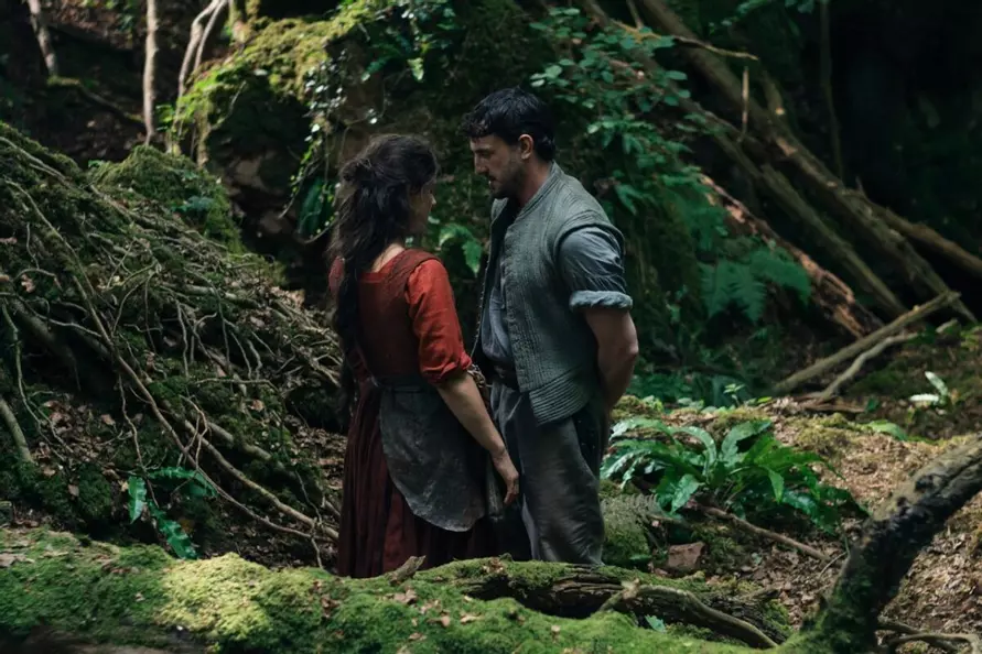 Какие фильмы посмотреть к Новому году? Rolling Stone собрала ТОП-20, вышедших в очень удачный 2025 год