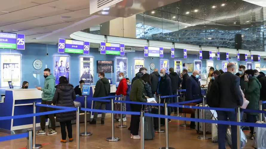 Минский аэропорт напомнил, кого не допустит к полетам — «Чтобы новогодние праздники прошли спокойно»