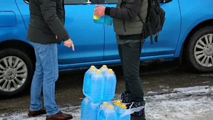 Эпидемиологи запретили опасную незамерзайку белорусского производства