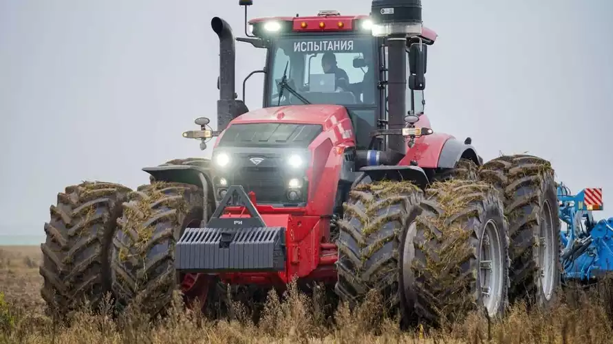 В Академии Наук отчитались об испытании супертрактора МТЗ