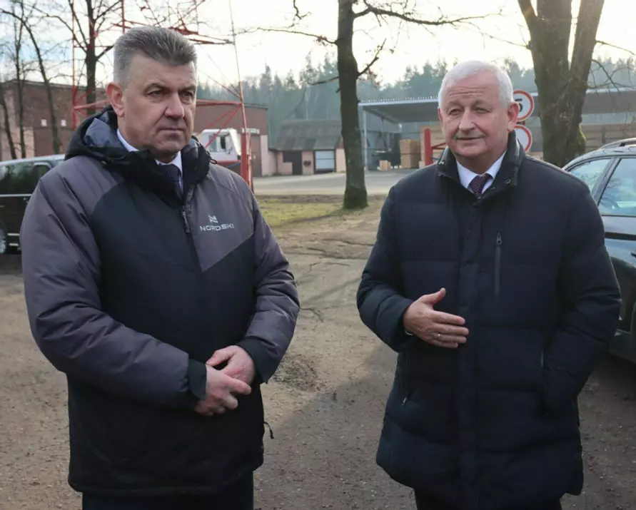 Надо идти в ногу со временем - в Минлесхозе объявили о масштабном производстве поддонов