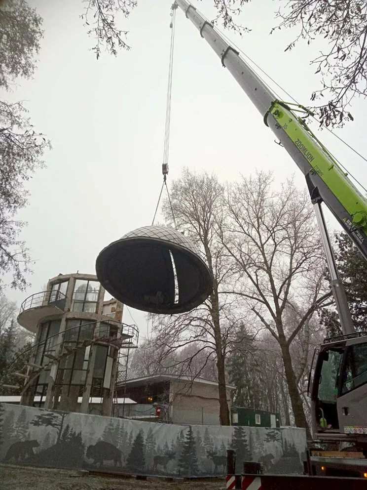 С обсерватории минского планетария сняли крышу