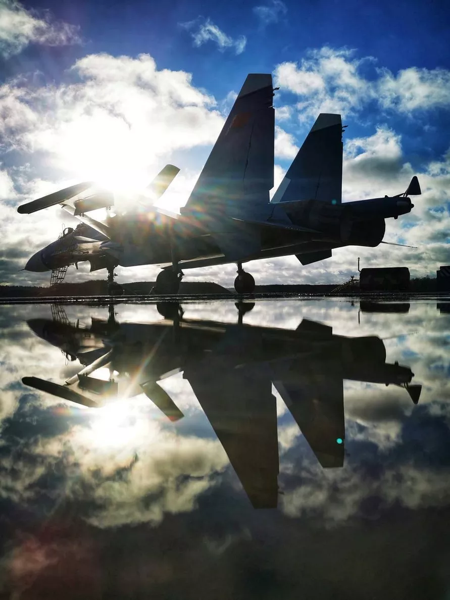 В Беларусь из России прибыла партия истребителей Су-30СМ2