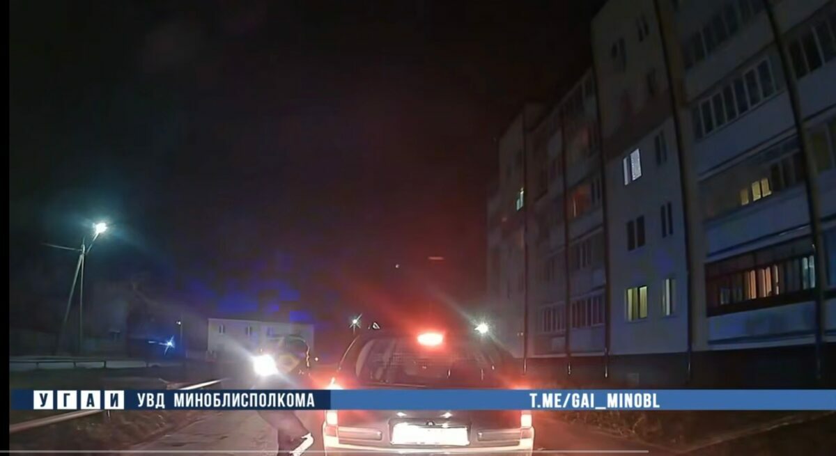 В Слуцке мужчина похитил 18-летнюю девушку и пытался скрыться от погони. Была стрельба