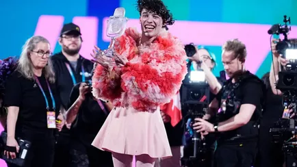 Победитель Евровидения-2024 объявил об отказе от приза