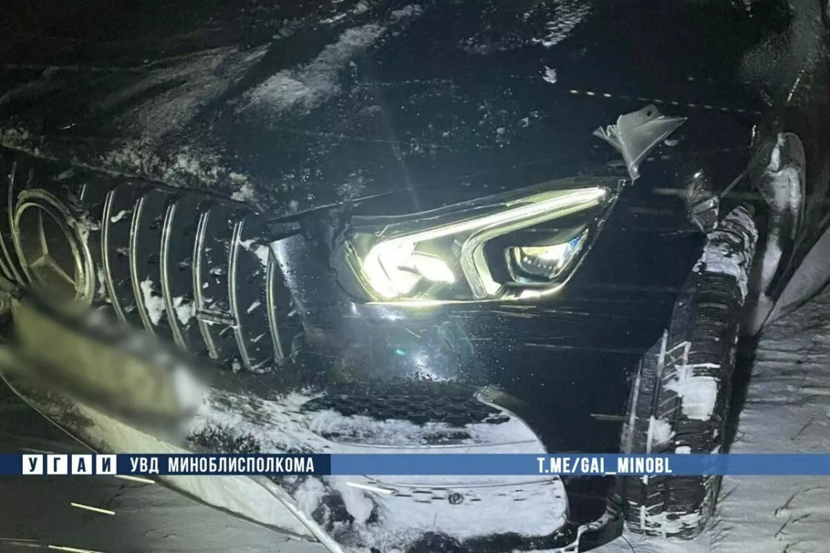 В снежном ДТП под Червенем пострадали 9 авто