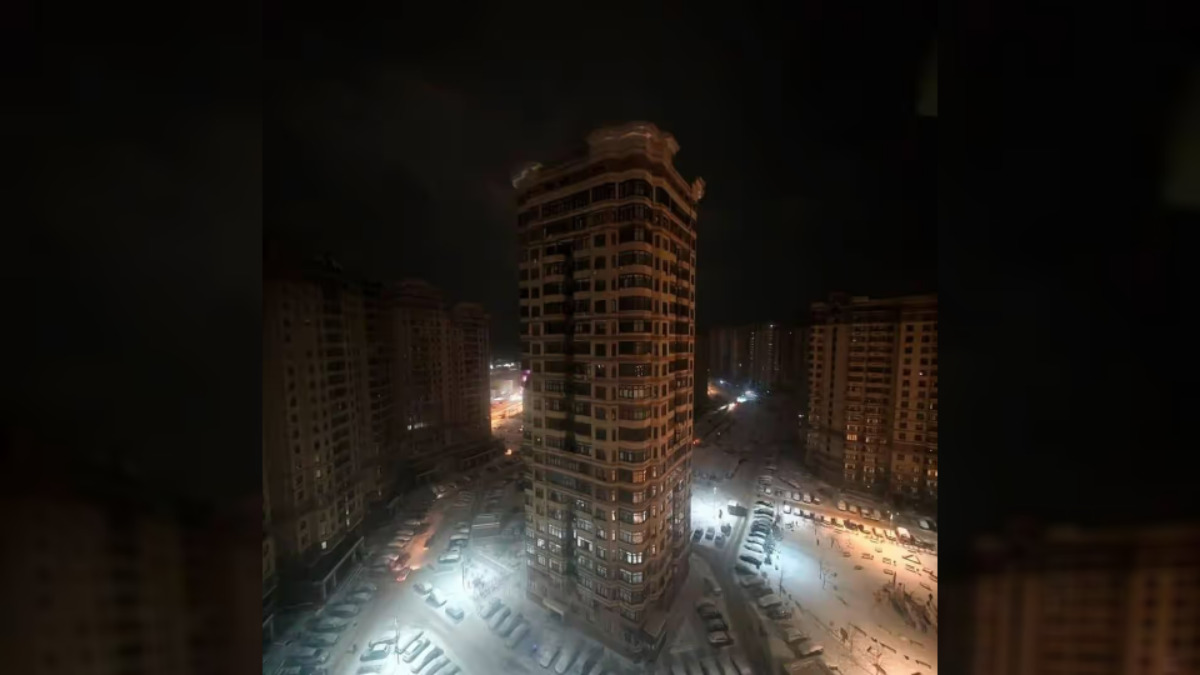 В Подмосковье 120 тыс. человек остались без света. Энерегетики назвали причину