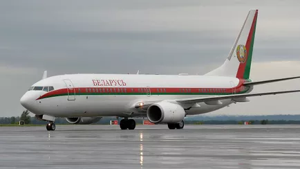 Лукашенко летит в Санкт-Петербург