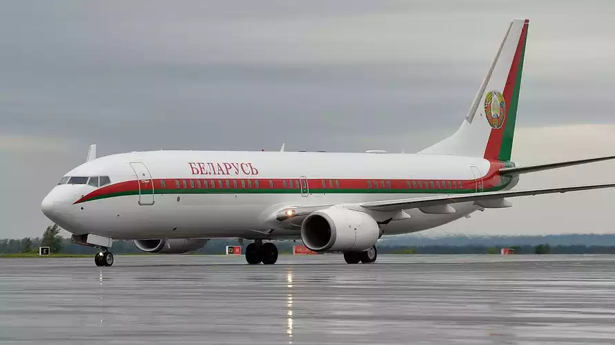 Лукашенко летит в Санкт-Петербург