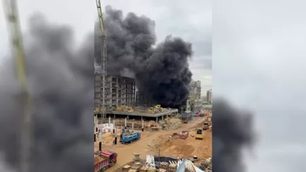 Столб чёрного дыма заметили на стройке в экспериментальном ЖК в Минске