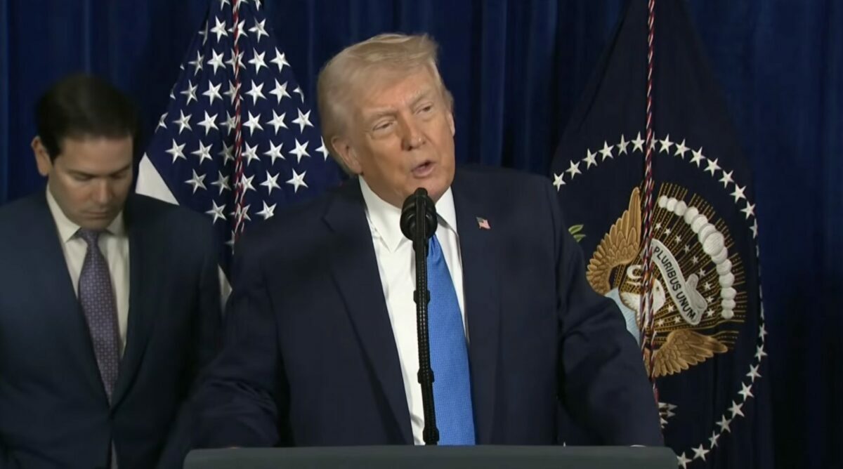 Следующая Куба? Трамп анонсировал "переговоры"