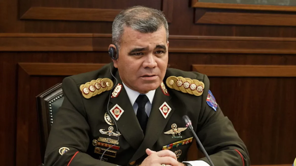 Министр обороны Венесуэлы обвинил США в "хладнокровном убийстве" множества охранников Мадуро