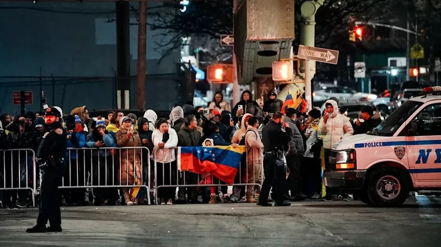 Мадуро доставили в тюрьму в Нью-Йорке и устроили фотосессию