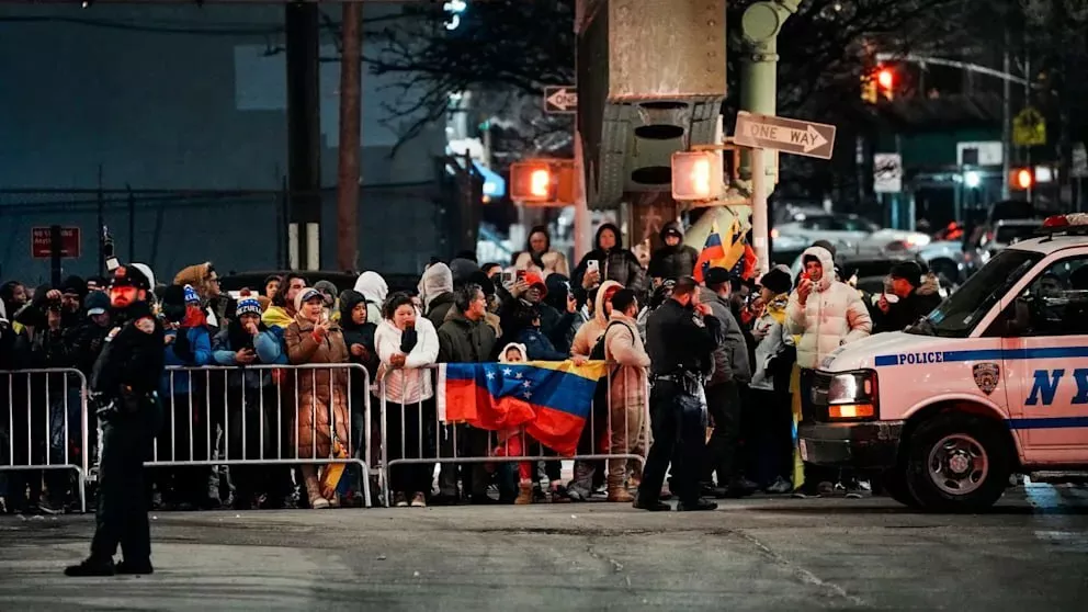 Мадуро доставили в тюрьму в Нью-Йорке и устроили фотосессию