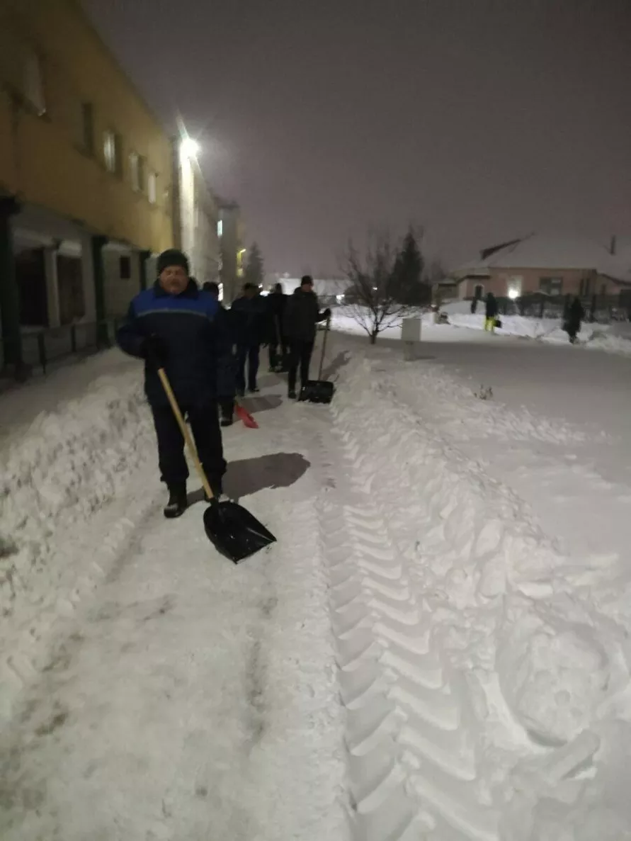 Белорусские медики позвали на помощь коллег из ЖКХ