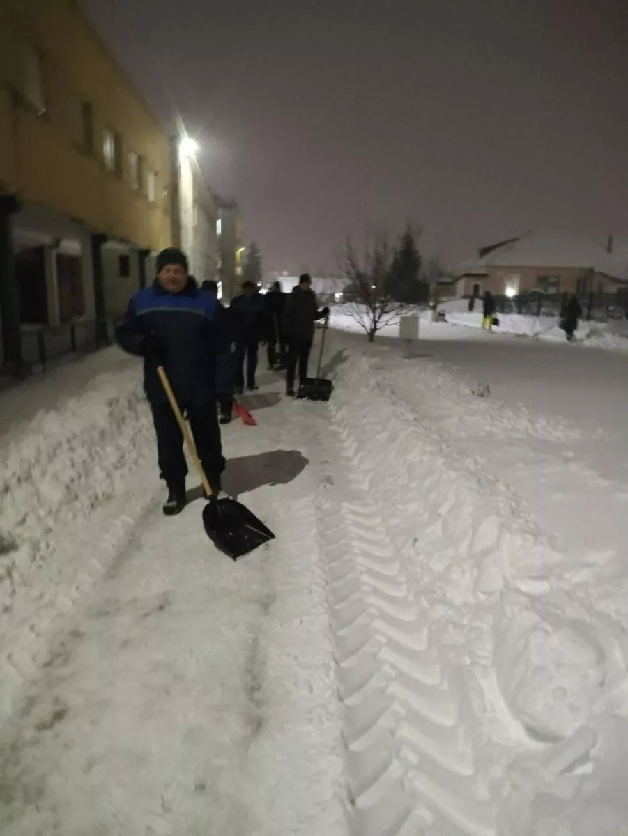 Белорусские медики позвали на помощь коллег из ЖКХ
