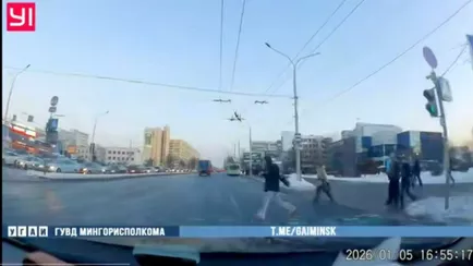 Водитель в Минске снял на видео как сбил 14-летнюю девочку