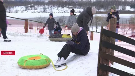 Минобразования дало задание белорусским родителям — «Садиться как на стул»
