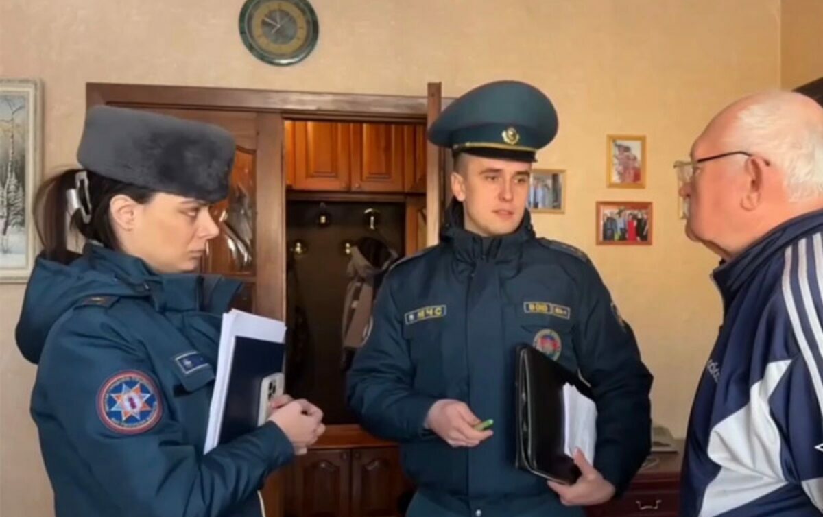 МЧС предупредило о скорых визитах домой к белорусам. Есть список городов и районов