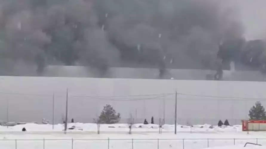 В России загорелся крупный автомобильный завод