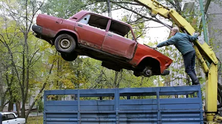 КГК Беларуси разработал новый закон о борьбе с автохламом – «Осталось несколько претензий»