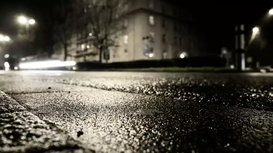 Белорусов предупредили об опасности "черного льда"